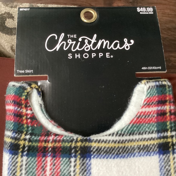The Christmas Shoppe Christmas Tree Skirt New with tag - Picture 2 of 5